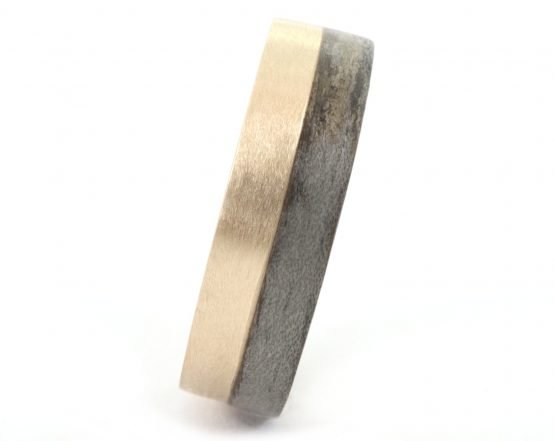 Brushed gold and grey ash wooden ring