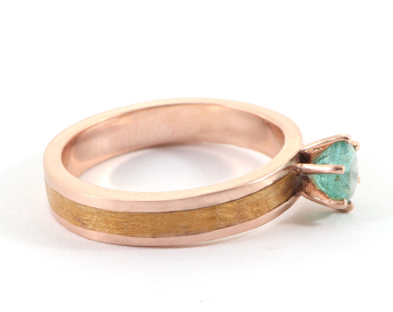 Rose Gold Ring with Emerald and Huon Pine inlay - flat